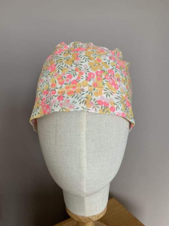 Calot médical en Liberty Wiltshire Lemon Curd