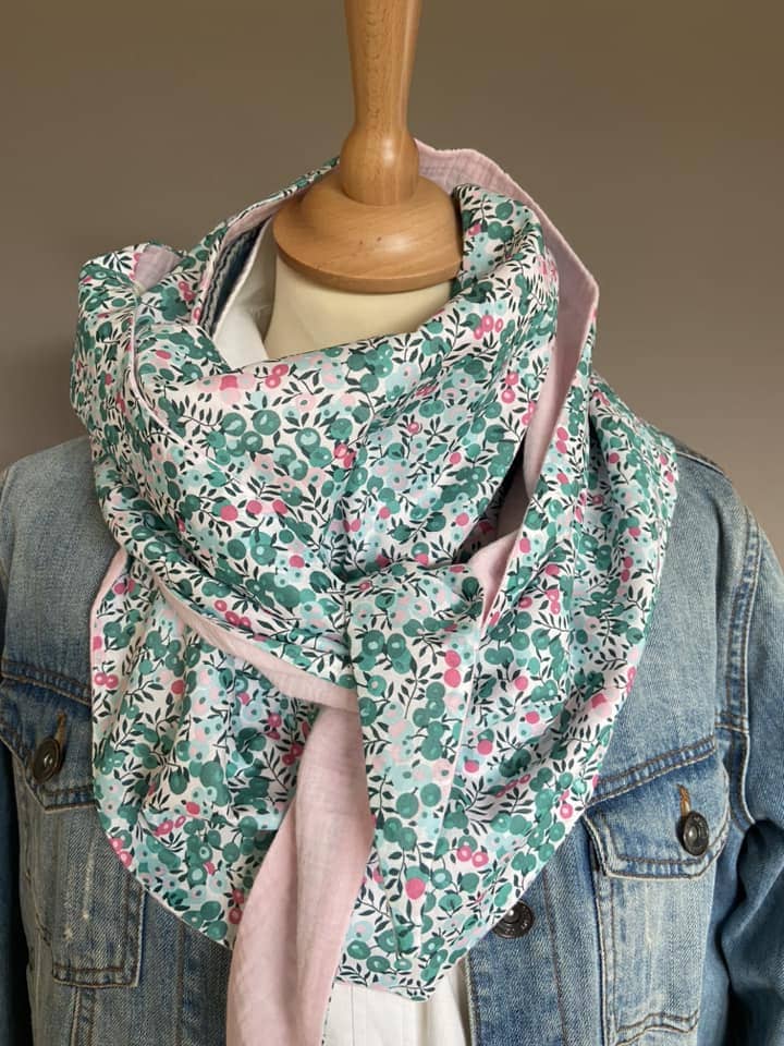 Foulard Chèche liberty Wiltshire Emeraude/ Rose pale