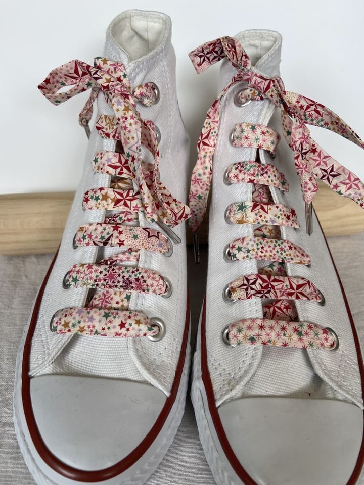 Lacets en liberty Adelajda Cerise pour chaussures montantes