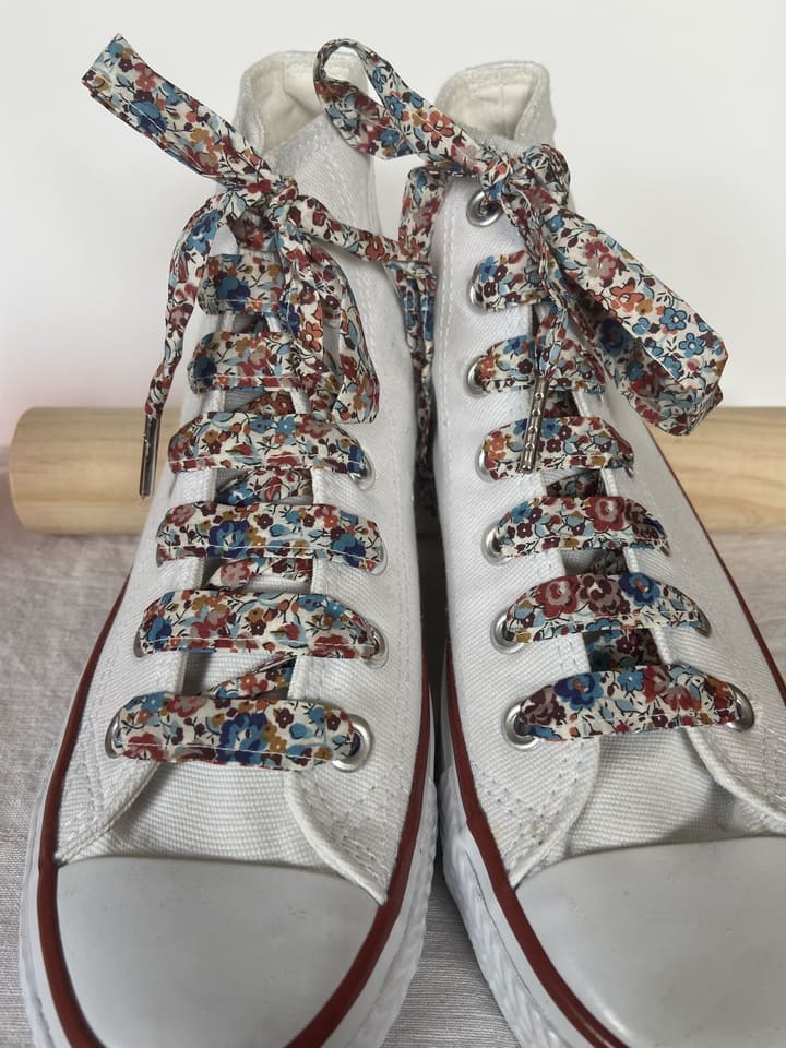 Lacets en liberty Emma & Georgina Rouille pour chaussures montantes