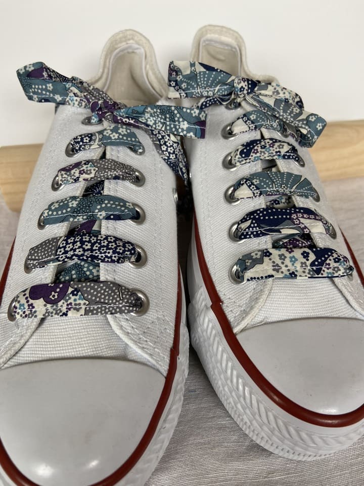 Lacets en liberty Mauvey Prune pour chaussures basses