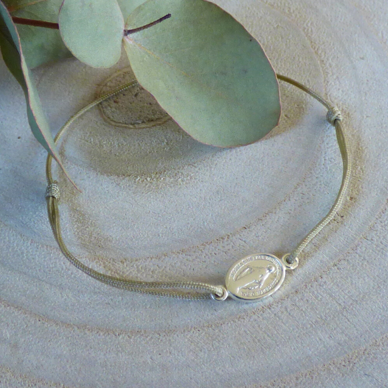 Bracelet-lien-beige-medaille-miraculeuse-argent