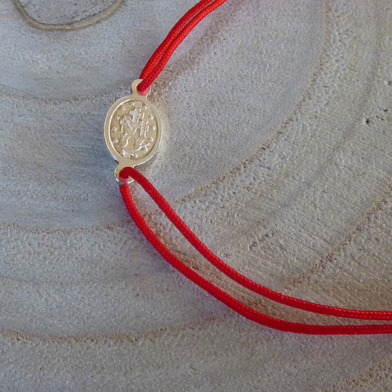 Bracelet-lien-rouge-medaille-miraculeuse-argent-detail-verso