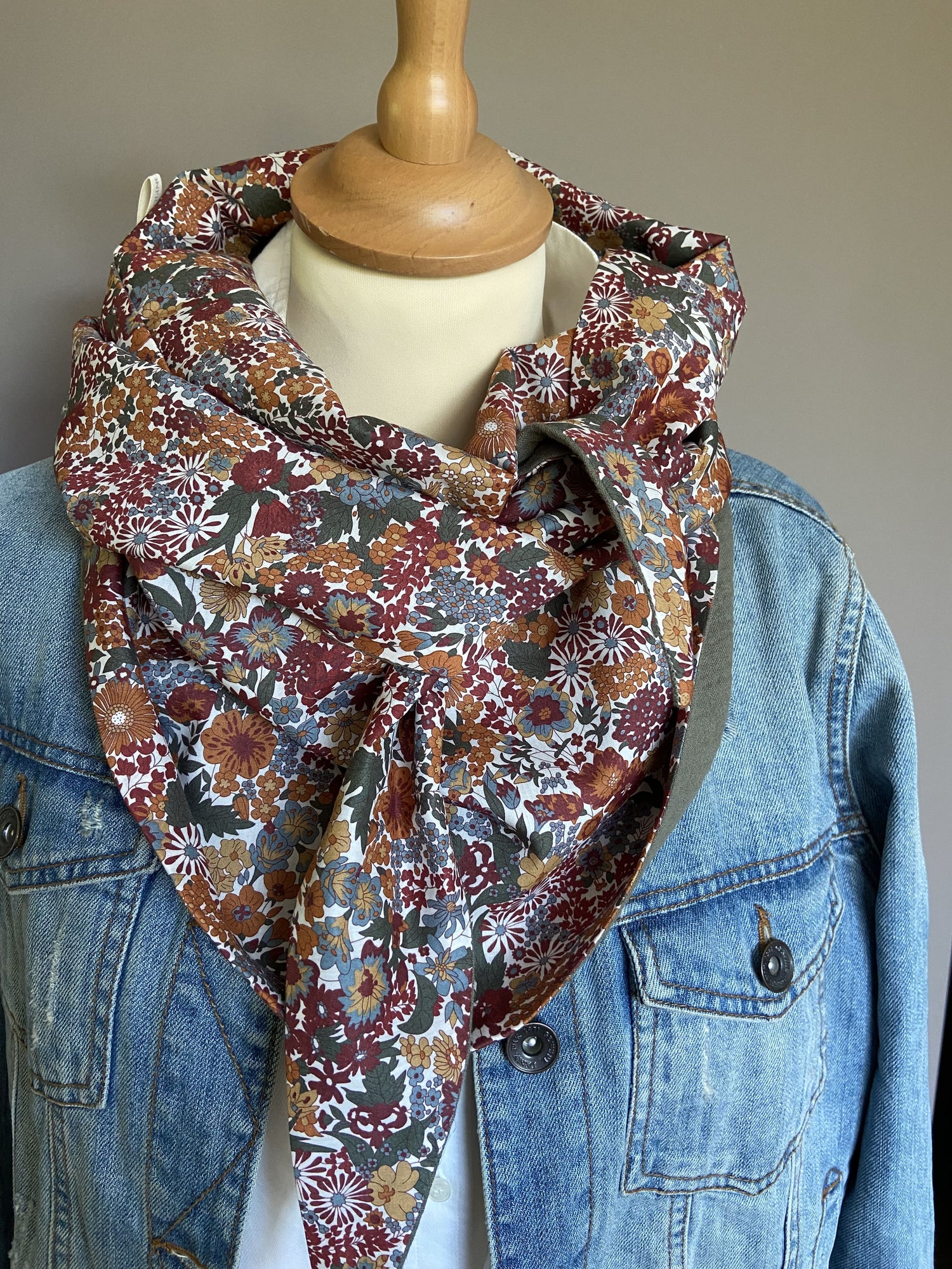 Foulard Chèche liberty Margaret Annie écureuil / kaki clair