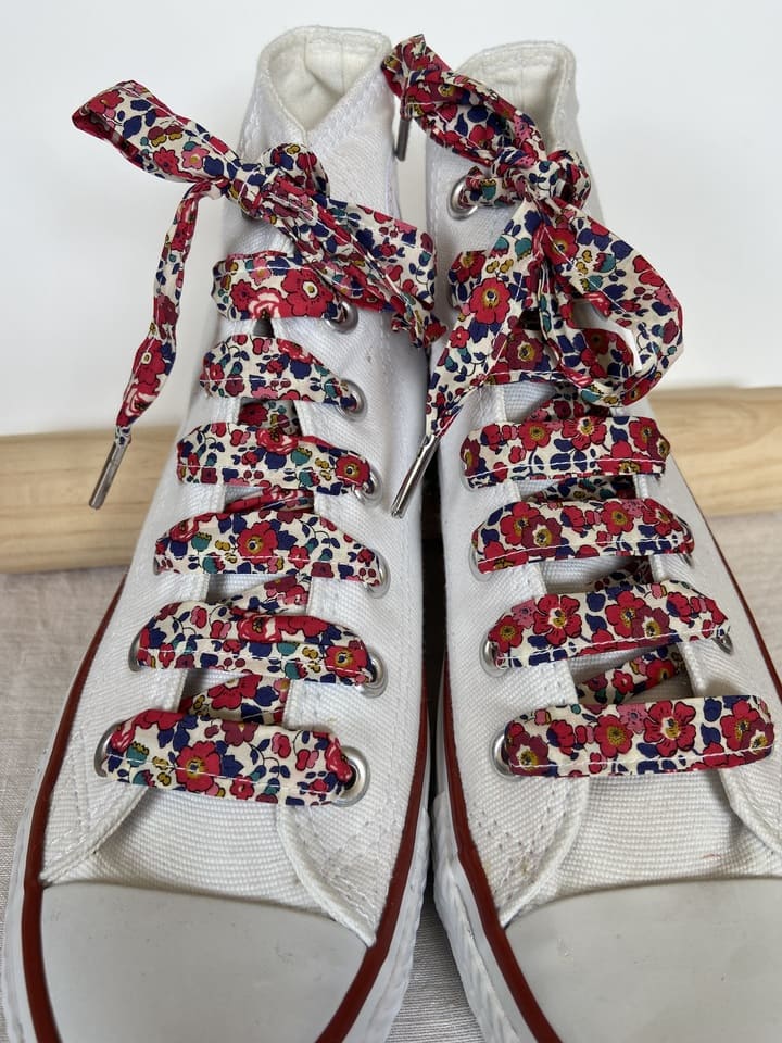 Lacets en liberty Betsy Ann Rouge pour chaussures montantes