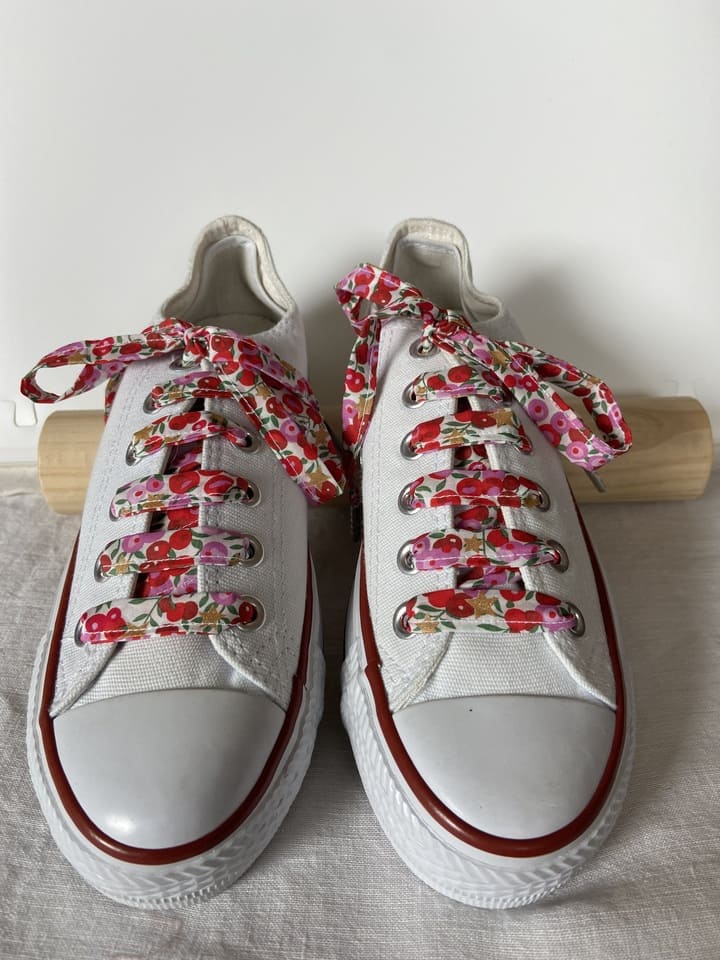 Lacets en liberty Wiltshire Star Rouge pour chaussures basses